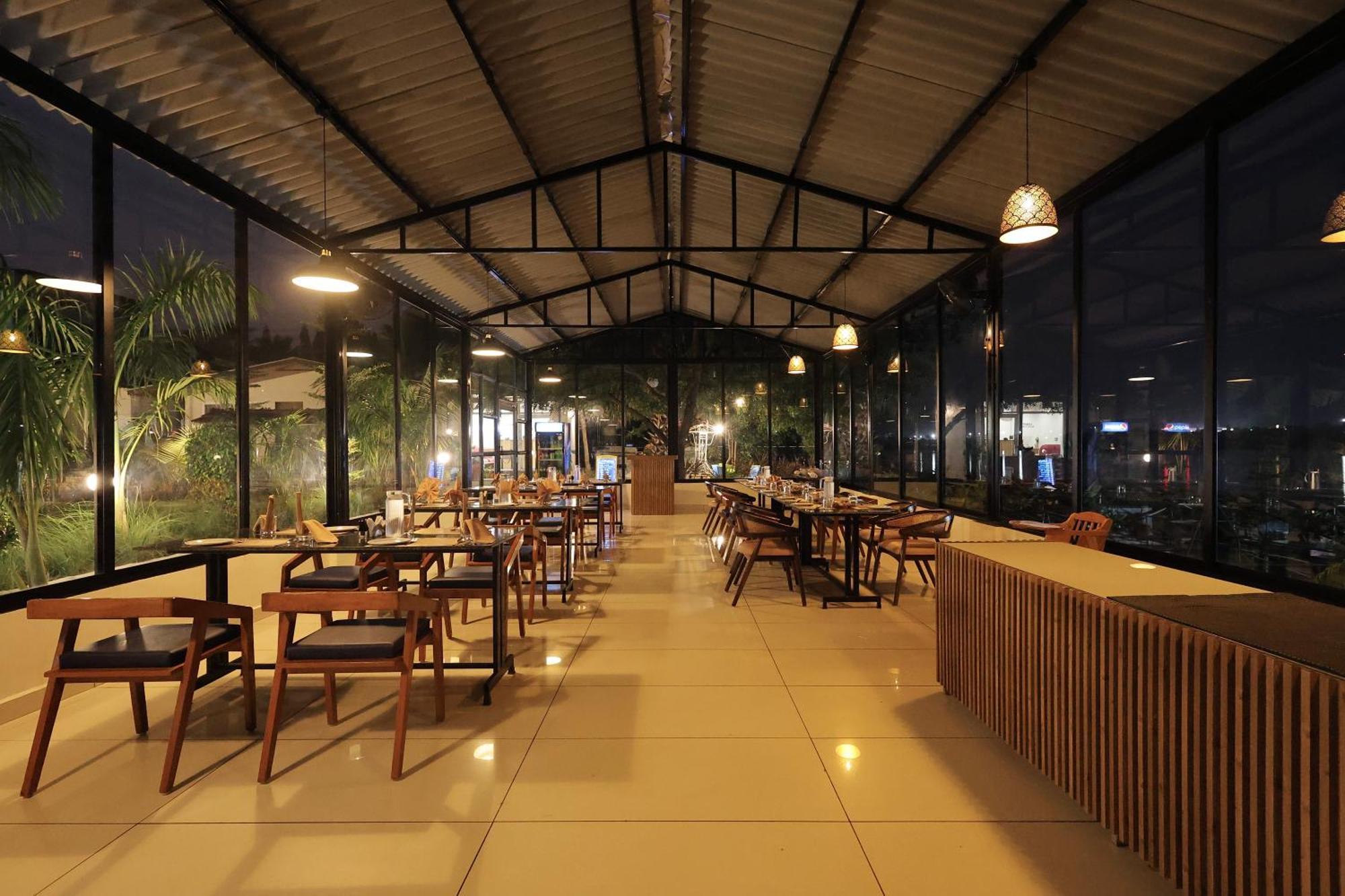 Riverview Tent Resort Kevadia 외부 사진