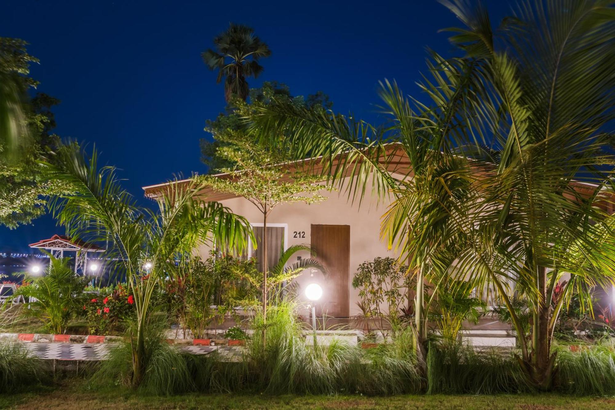 Riverview Tent Resort Kevadia 외부 사진