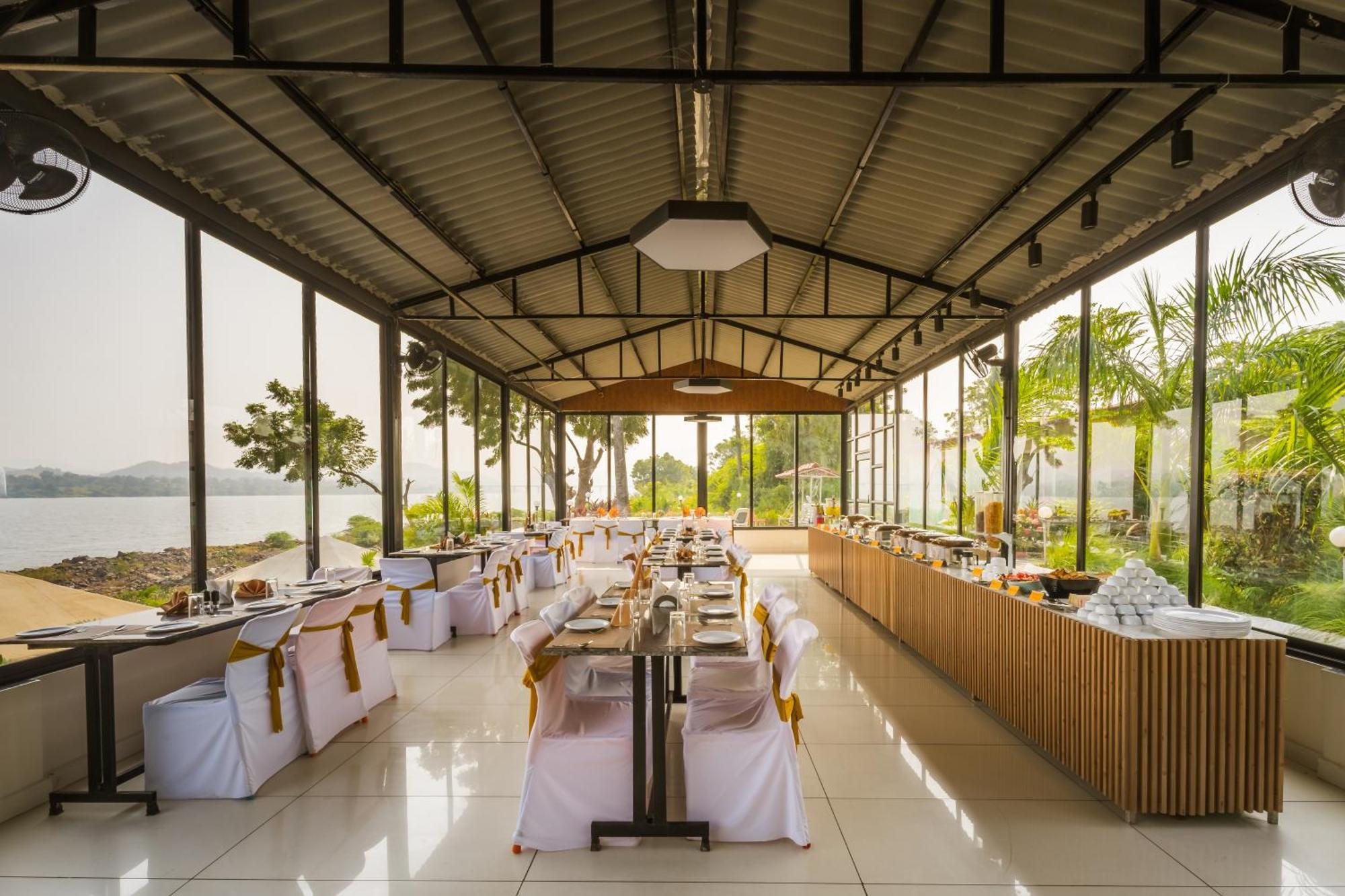 Riverview Tent Resort Kevadia 외부 사진