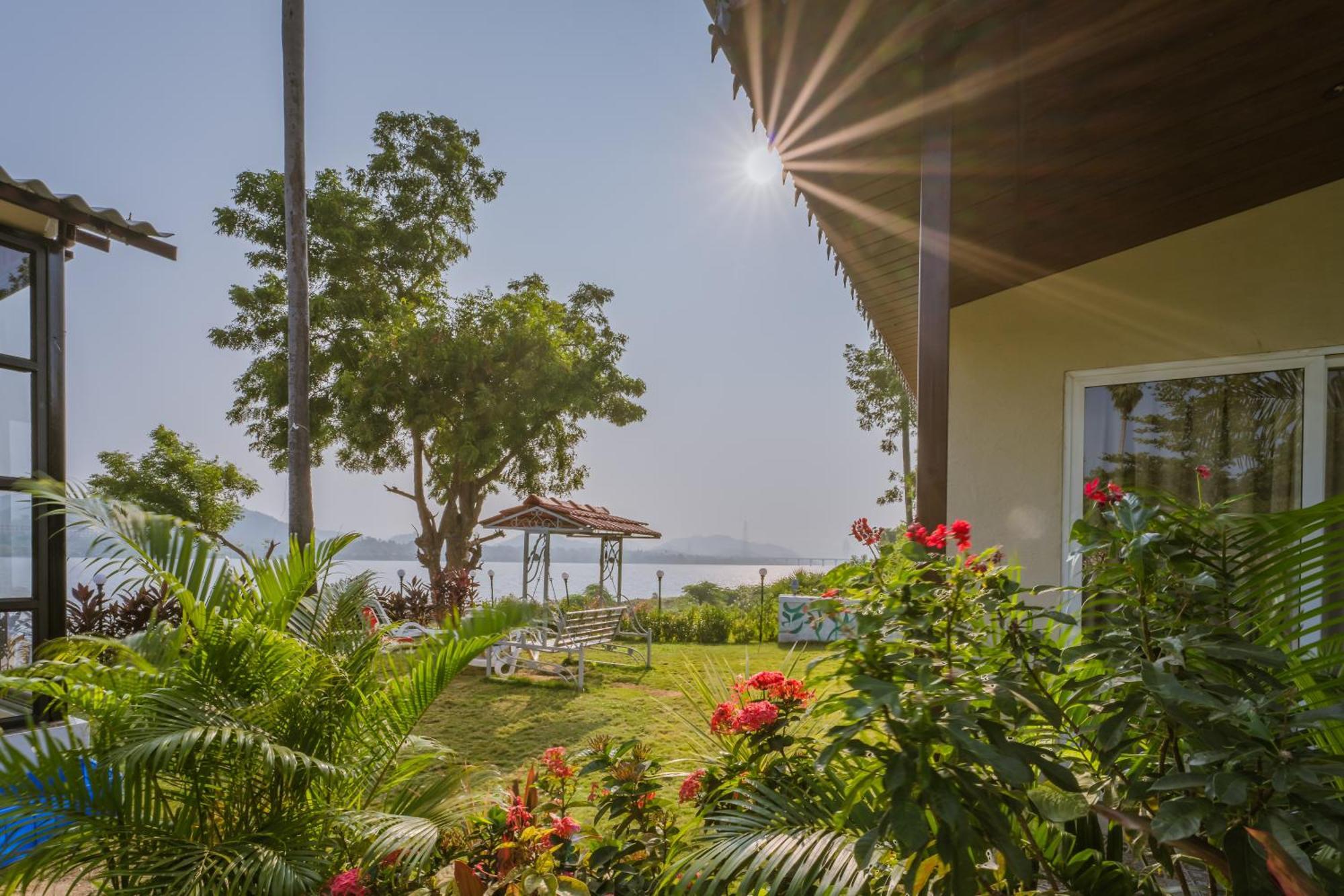 Riverview Tent Resort Kevadia 외부 사진