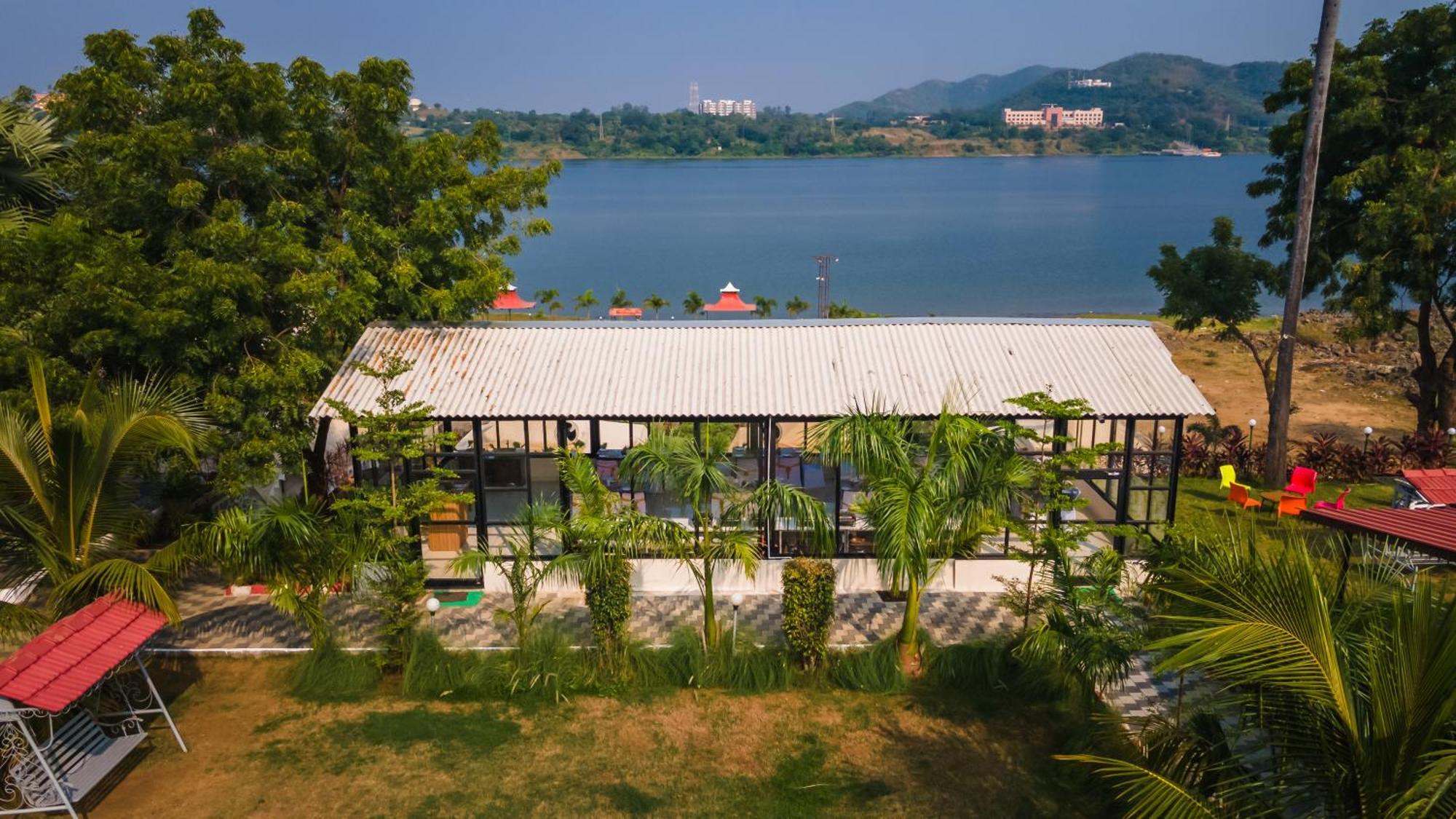 Riverview Tent Resort Kevadia 외부 사진