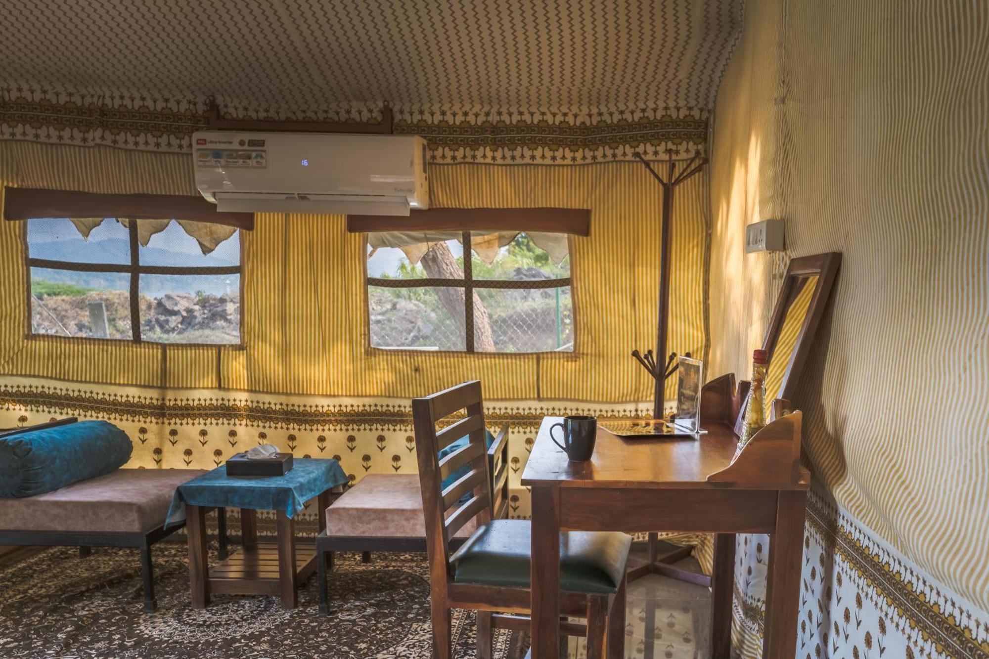 Riverview Tent Resort Kevadia 외부 사진